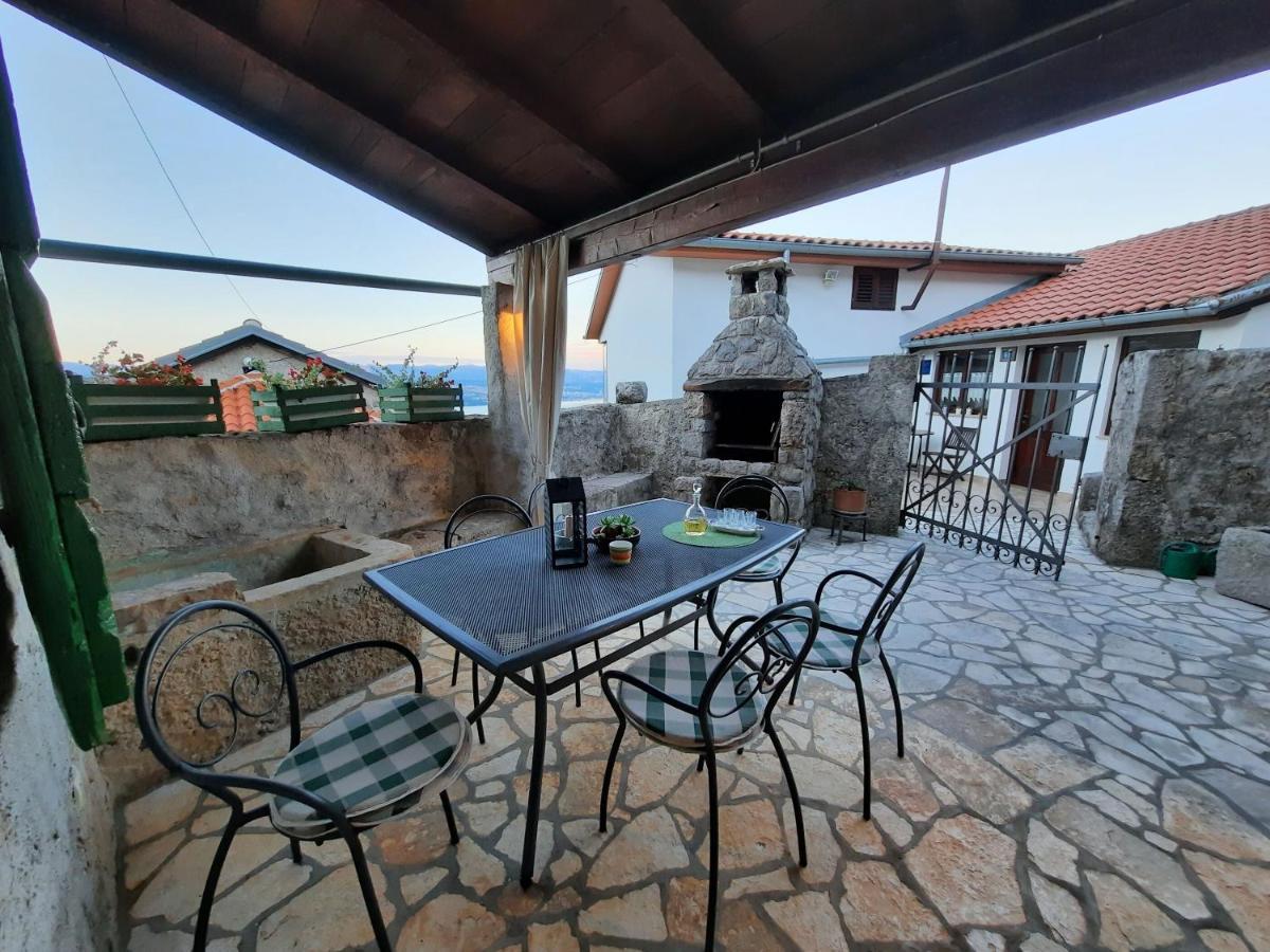 Villa House Mikleus Laurana Esterno foto