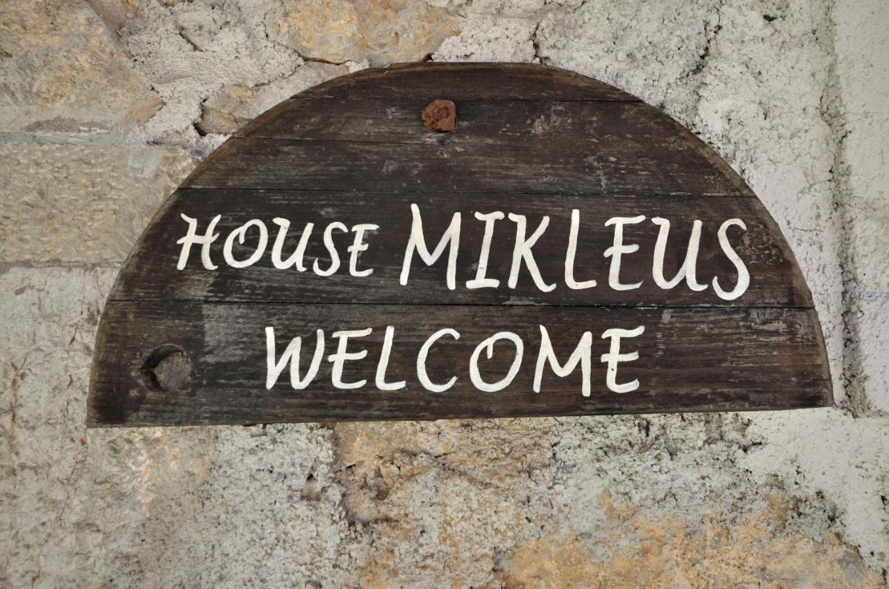 Villa House Mikleus Laurana Esterno foto